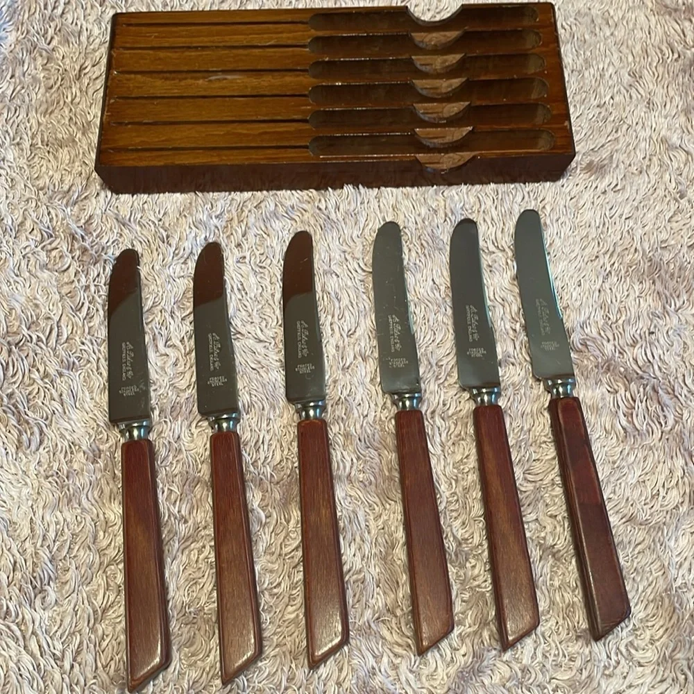 Vintage A.PETRE & CO six piece knife set in wooden case - Made in England